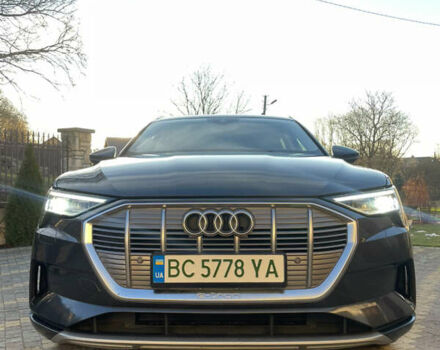Сірий Ауді E-Tron, об'ємом двигуна 0 л та пробігом 153 тис. км за 28999 $, фото 49 на Automoto.ua