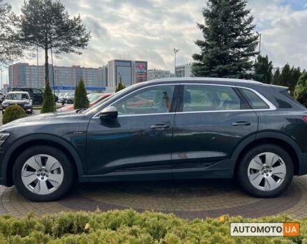 Ауди E-Tron 2020 в Львове на Automoto.ua Серый Ауди E-Tron, объемом двигателя 71 л и пробегом 31 тыс. км за 27600 $, фото 3 на Automoto.ua