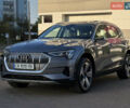 Серый Ауди E-Tron, объемом двигателя 0 л и пробегом 65 тыс. км за 35500 $, фото 1 на Automoto.ua