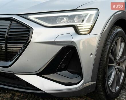 Сірий Ауді E-Tron, об'ємом двигуна 0 л та пробігом 112 тис. км за 34300 $, фото 7 на Automoto.ua