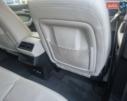 Ауди E-Tron 2020 в Хмельницком на Automoto.ua Серый Ауди E-Tron, объемом двигателя 0 л и пробегом 146 тыс. км за 22700 $, фото 72 на Automoto.ua