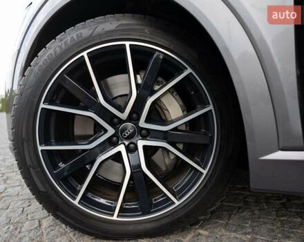Серый Ауди E-Tron, объемом двигателя 0 л и пробегом 41 тыс. км за 37500 $, фото 54 на Automoto.ua