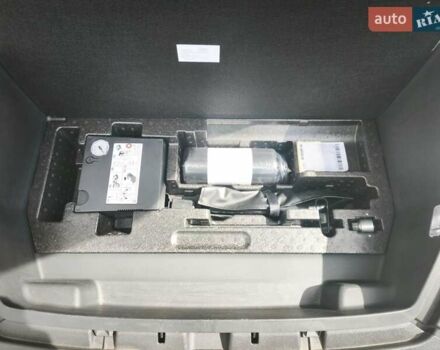 Сірий Ауді E-Tron, об'ємом двигуна 0 л та пробігом 70 тис. км за 34500 $, фото 103 на Automoto.ua