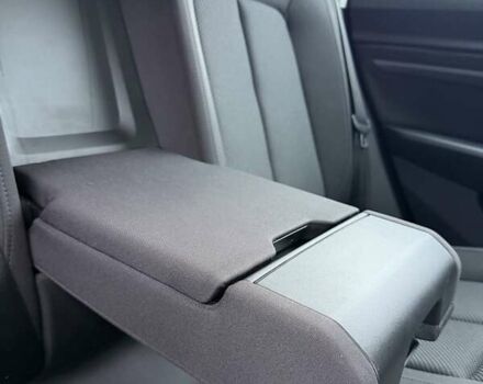 Сірий Ауді E-Tron, об'ємом двигуна 0 л та пробігом 178 тис. км за 21700 $, фото 46 на Automoto.ua