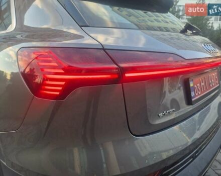 Ауди E-Tron 2020 в Хмельницком на Automoto.ua Серый Ауди E-Tron, объемом двигателя 0 л и пробегом 146 тыс. км за 22700 $, фото 29 на Automoto.ua