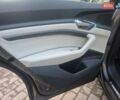 Ауди E-Tron 2020 в Хмельницком на Automoto.ua Серый Ауди E-Tron, объемом двигателя 0 л и пробегом 146 тыс. км за 22700 $, фото 64 на Automoto.ua