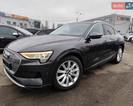 Серый Ауди E-Tron, объемом двигателя 0 л и пробегом 169 тыс. км за 33999 $, фото 19 на Automoto.ua