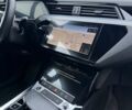 Сірий Ауді E-Tron, об'ємом двигуна 0 л та пробігом 178 тис. км за 21700 $, фото 34 на Automoto.ua