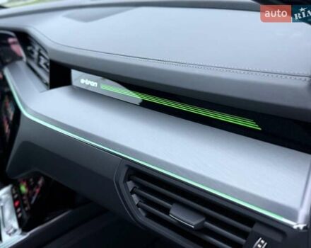 Серый Ауди E-Tron, объемом двигателя 0 л и пробегом 29 тыс. км за 38300 $, фото 20 на Automoto.ua