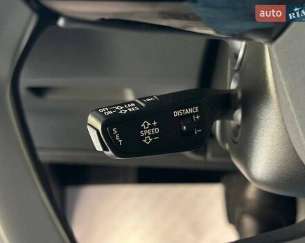 Серый Ауди E-Tron, объемом двигателя 0 л и пробегом 53 тыс. км за 37900 $, фото 33 на Automoto.ua