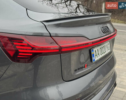 Серый Ауди E-Tron, объемом двигателя 0 л и пробегом 140 тыс. км за 32100 $, фото 22 на Automoto.ua