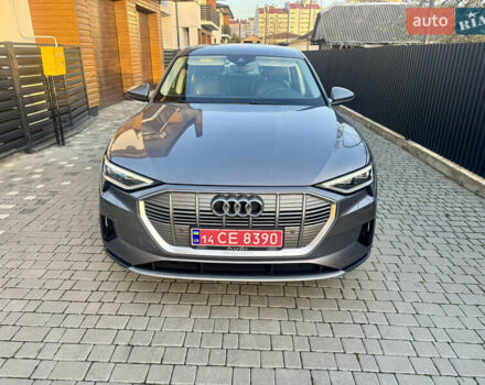 Сірий Ауді E-Tron, об'ємом двигуна 0 л та пробігом 143 тис. км за 27900 $, фото 1 на Automoto.ua