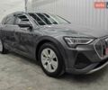 Серый Ауди E-Tron, объемом двигателя 0 л и пробегом 99 тыс. км за 31990 $, фото 53 на Automoto.ua