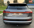 Сірий Ауді E-Tron, об'ємом двигуна 0 л та пробігом 180 тис. км за 21500 $, фото 5 на Automoto.ua