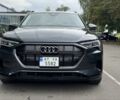 Ауді E-Tron 2020 у Івано-Франківську на Automoto.ua Сірий Ауді E-Tron, об'ємом двигуна 0 л та пробігом 68 тис. км за 31000 $, фото 1 на Automoto.ua