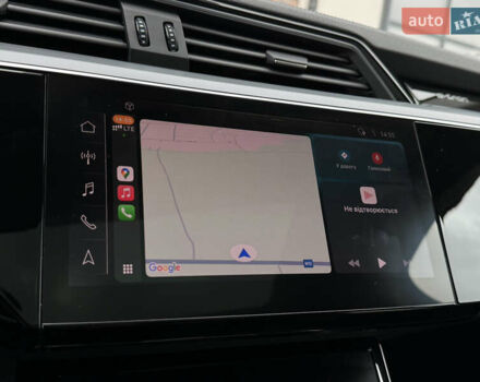 Ауди E-Tron 2020 в Тернополе на Automoto.ua Серый Ауди E-Tron, объемом двигателя 0 л и пробегом 126 тыс. км за 23900 $, фото 85 на Automoto.ua