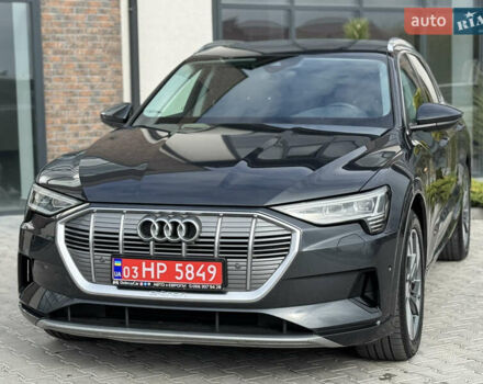 Ауди E-Tron 2020 в Тернополе на Automoto.ua Серый Ауди E-Tron, объемом двигателя 0 л и пробегом 126 тыс. км за 23900 $, фото 38 на Automoto.ua