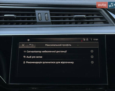 Ауді E-Tron 2020 у Львові на Automoto.ua Сірий Ауді E-Tron, об'ємом двигуна 0 л та пробігом 81 тис. км за 34920 $, фото 47 на Automoto.ua