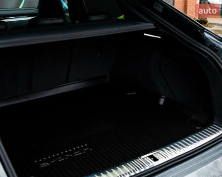 Сірий Ауді E-Tron, об'ємом двигуна 0 л та пробігом 82 тис. км за 39888 $, фото 70 на Automoto.ua