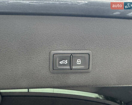 Серый Ауди E-Tron, объемом двигателя 0 л и пробегом 140 тыс. км за 32100 $, фото 24 на Automoto.ua