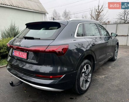 Серый Ауди E-Tron, объемом двигателя 0 л и пробегом 150 тыс. км за 23800 $, фото 9 на Automoto.ua