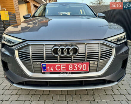Сірий Ауді E-Tron, об'ємом двигуна 0 л та пробігом 143 тис. км за 27900 $, фото 36 на Automoto.ua