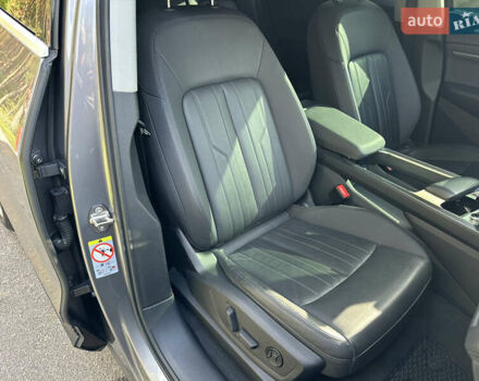 Серый Ауди E-Tron, объемом двигателя 0 л и пробегом 85 тыс. км за 33000 $, фото 19 на Automoto.ua