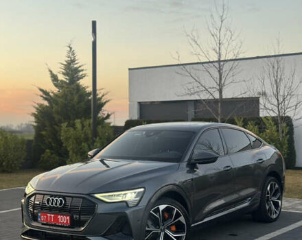 Сірий Ауді E-Tron, об'ємом двигуна 0 л та пробігом 140 тис. км за 37000 $, фото 19 на Automoto.ua
