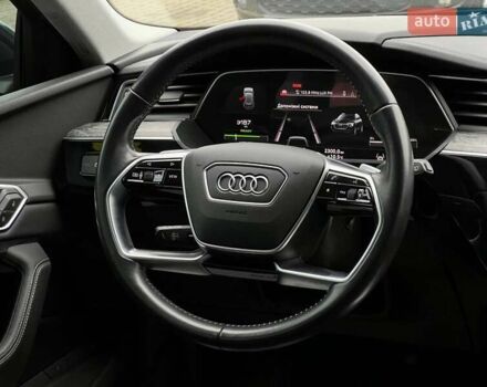Сірий Ауді E-Tron, об'ємом двигуна 0 л та пробігом 96 тис. км за 29000 $, фото 14 на Automoto.ua