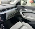 Серый Ауди E-Tron, объемом двигателя 0 л и пробегом 74 тыс. км за 30500 $, фото 24 на Automoto.ua