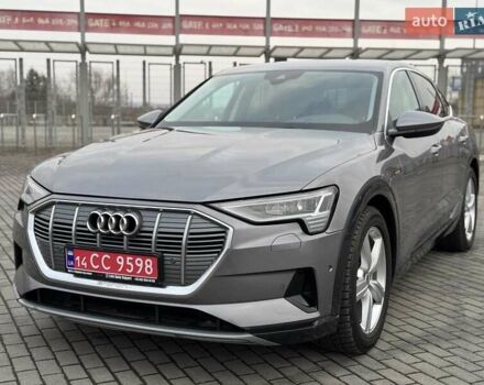 Серый Ауди E-Tron, объемом двигателя 0 л и пробегом 109 тыс. км за 30900 $, фото 7 на Automoto.ua