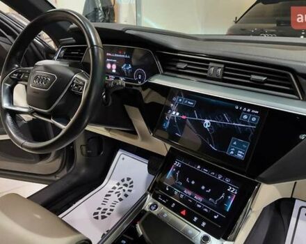 Серый Ауди E-Tron, объемом двигателя 0 л и пробегом 144 тыс. км за 29700 $, фото 30 на Automoto.ua
