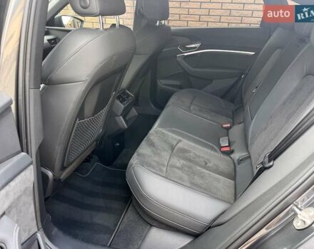 Сірий Ауді E-Tron, об'ємом двигуна 0 л та пробігом 54 тис. км за 37500 $, фото 22 на Automoto.ua