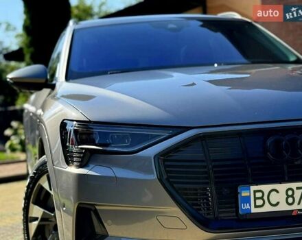 Сірий Ауді E-Tron, об'ємом двигуна 0 л та пробігом 100 тис. км за 25500 $, фото 5 на Automoto.ua