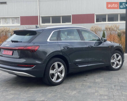 Ауди E-Tron 2020 в Луцке на Automoto.ua Серый Ауди E-Tron, объемом двигателя 0 л и пробегом 128 тыс. км за 25000 $, фото 9 на Automoto.ua