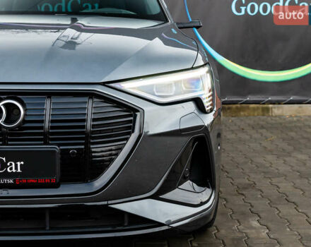 Сірий Ауді E-Tron, об'ємом двигуна 0 л та пробігом 82 тис. км за 39888 $, фото 14 на Automoto.ua
