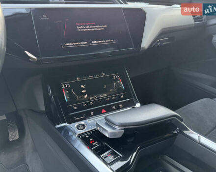 Сірий Ауді E-Tron, об'ємом двигуна 0 л та пробігом 180 тис. км за 21500 $, фото 27 на Automoto.ua