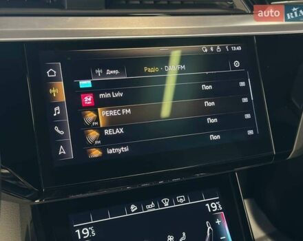 Серый Ауди E-Tron, объемом двигателя 0 л и пробегом 53 тыс. км за 37900 $, фото 26 на Automoto.ua