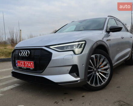 Серый Ауди E-Tron, объемом двигателя 0 л и пробегом 157 тыс. км за 24950 $, фото 6 на Automoto.ua