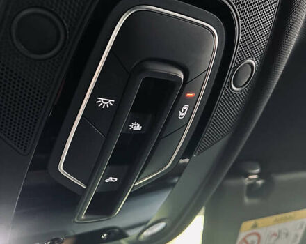 Серый Ауди E-Tron, объемом двигателя 0 л и пробегом 60 тыс. км за 41999 $, фото 3 на Automoto.ua