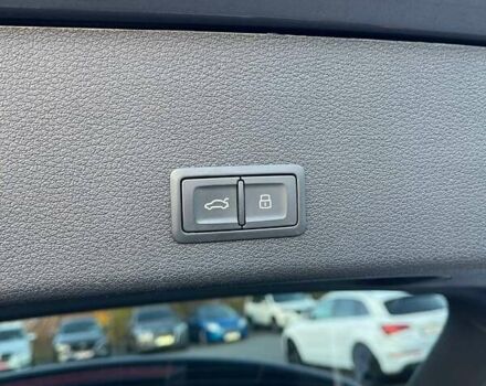 Серый Ауди E-Tron, объемом двигателя 0 л и пробегом 45 тыс. км за 29900 $, фото 33 на Automoto.ua