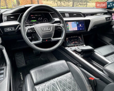 Ауді E-Tron 2020 у Дрогобичі на Automoto.ua Сірий Ауді E-Tron, об'ємом двигуна 0 л та пробігом 160 тис. км за 33900 $, фото 21 на Automoto.ua