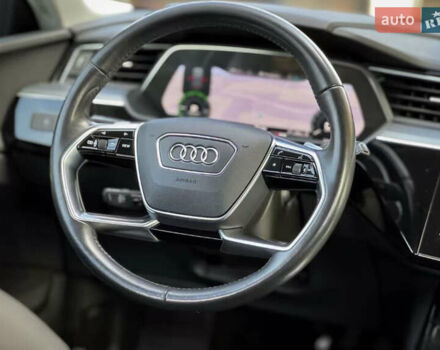 Сірий Ауді E-Tron, об'ємом двигуна 0 л та пробігом 170 тис. км за 25600 $, фото 9 на Automoto.ua