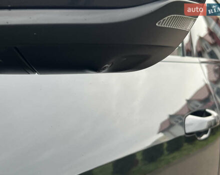 Сірий Ауді E-Tron, об'ємом двигуна 0 л та пробігом 143 тис. км за 30800 $, фото 10 на Automoto.ua