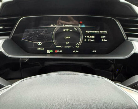 Серый Ауди E-Tron, объемом двигателя 0 л и пробегом 177 тыс. км за 27000 $, фото 17 на Automoto.ua