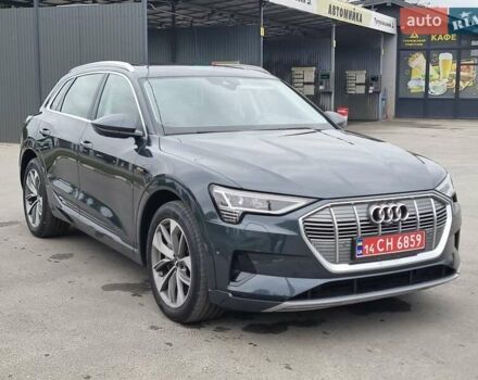 Сірий Ауді E-Tron, об'ємом двигуна 0 л та пробігом 120 тис. км за 29650 $, фото 2 на Automoto.ua