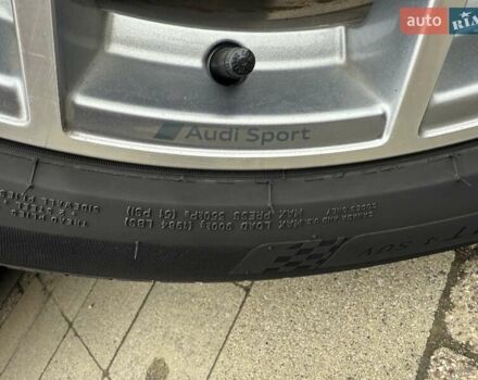 Ауді E-Tron 2020 у Коломые на Automoto.ua Сірий Ауді E-Tron, об'ємом двигуна 0 л та пробігом 120 тис. км за 29999 $, фото 11 на Automoto.ua