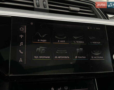 Ауди E-Tron 2020 в Тернополе на Automoto.ua Серый Ауди E-Tron, объемом двигателя 0 л и пробегом 126 тыс. км за 23900 $, фото 78 на Automoto.ua