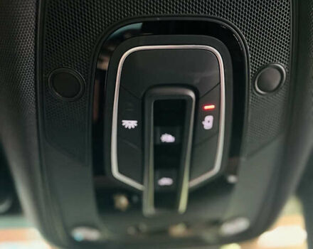 Серый Ауди E-Tron, объемом двигателя 0 л и пробегом 60 тыс. км за 41999 $, фото 51 на Automoto.ua