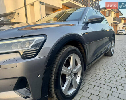 Сірий Ауді E-Tron, об'ємом двигуна 0 л та пробігом 143 тис. км за 27900 $, фото 14 на Automoto.ua